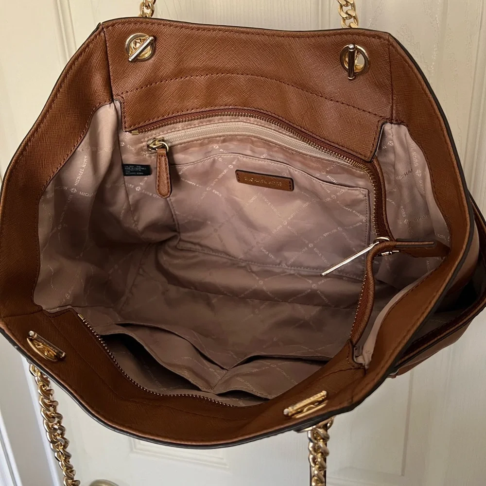 Michael Kors authentic michael